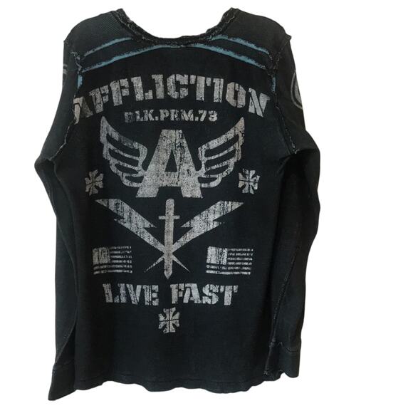 Affliction Reversible Thermal Shirt Frayed Seams Graphic Distressed Sz XX Men's - Picture 5 of 10
